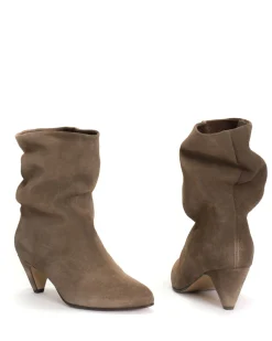 Vully 50 Stiletto*Anonymous Copenhagen