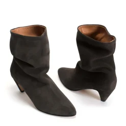 Vully 50 Stiletto*Anonymous Copenhagen Clearance