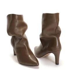 Vully 75 Stiletto*Anonymous Copenhagen Sale